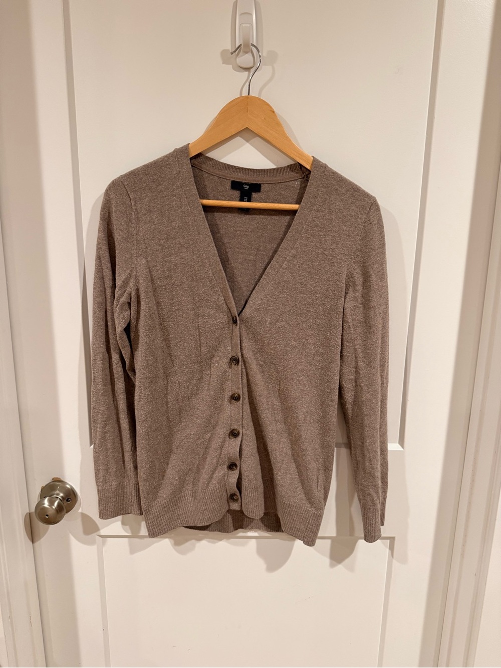 GAP Women's Button-Front V-Neck Cardigan - Taupe Brown Grandpa cardigan